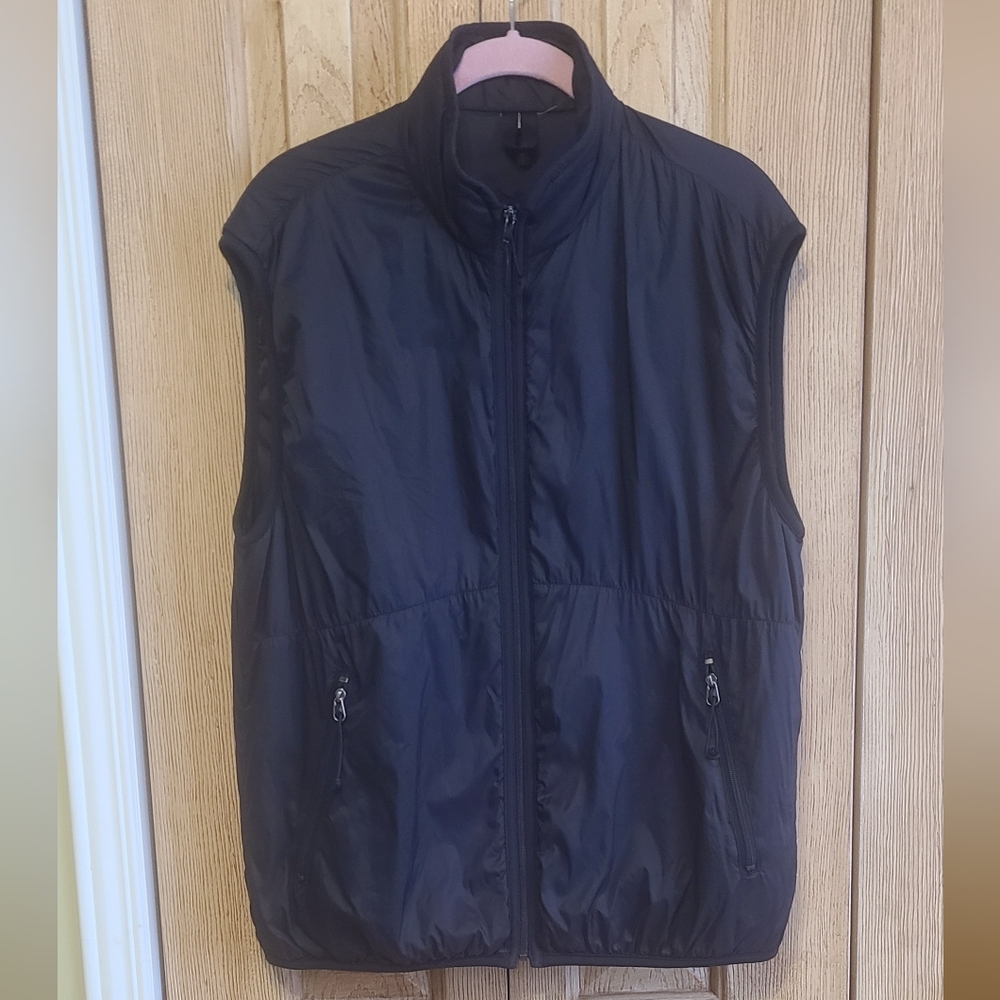 MEC Black Men's Vest